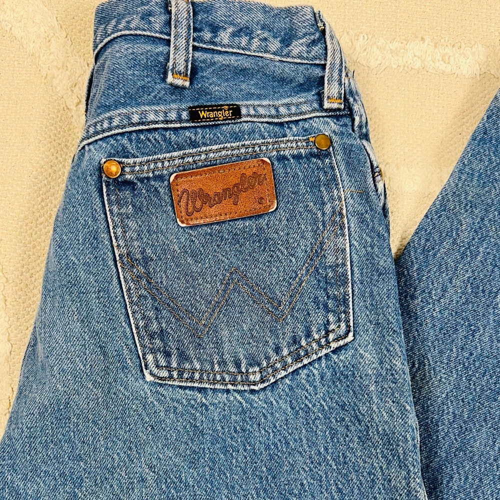 Vintage Wrangler Straight Leg Denim Jeans – Made in USA – Size 15/16 x 34
